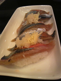 秋刀魚寿司.jpg